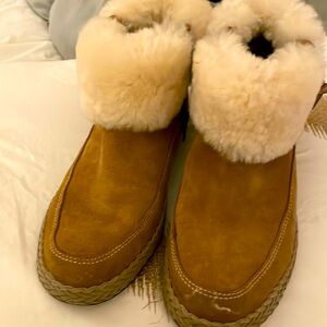 Ugg fur topped booties